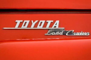 На подходе Toyota Prado нового поколения: официальное фото