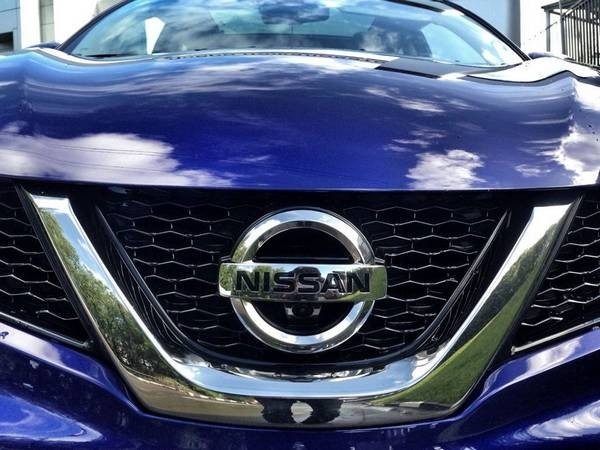 Замена лампы ближнего света на Nissan Qashqai Очередной расходник