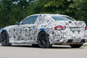 BMW тестирует спецверсию M2 CS на Нюрбургринге: видео