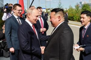 Путин показал Ким Чен Ыну автомобили Aurus