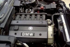 Двигатель БМВ М50