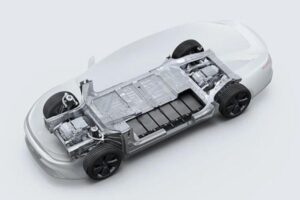Батарейный гигант CATL готовит платформу для электромобилей
