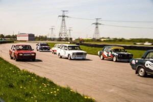 «Легенды Советского Автоспорта»  новый формат любительских гонок